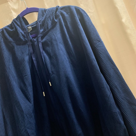 Navy Blue Cropped Drop Shoulder Drawstring Corduroy Jacket with Hood NWOT - Picture 7 of 16